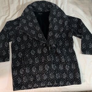 Stylish Black and Gray Patterned Blazer